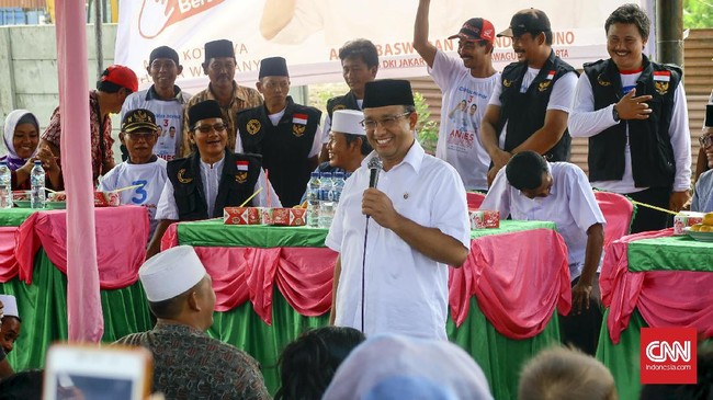 Anies berjanji jika terpilih di Pilkada Jakarta akan mengembalikan hak-hak warga yang digusur tanpa melalui proses musyawarah.
