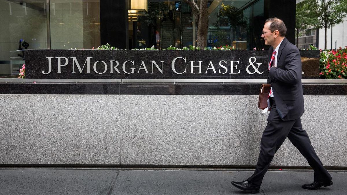 Trump Tuntut Raksasa Bank JPMorgan Chase Rp84 Triliun