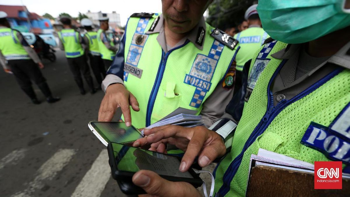 Viral Polantas Hentikan Mobil di Tol, Polda Pastikan Tak Ada Pungli