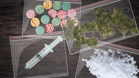 Perdebatan Arti Korban Napza dan Pengawasan Obat-obatan