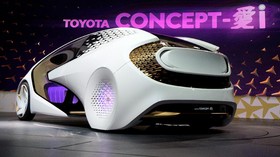 Toyota akan Serahkan 12 Mobil Listrik ke Pemerintah