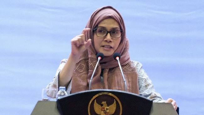Penguatan moneter perlu dilakukan Pemerintah Indonesia sesuai dengan pengambilan kebijakan yang mungkin dilakukan juga oleh pemerintahan Amerika Serikat.