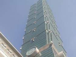 Detail Arsitektur Taipei 101 Ternyata Bantu Alex Honnold Bisa Sampai Puncak