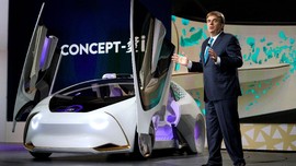 Toyota Benamkan 'Siri' untuk Mobil Otonom Anyarnya