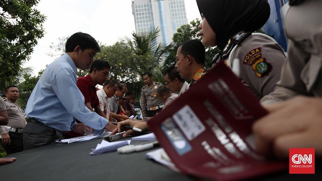 DKI Jakarta Gelar Pemutihan Pajak Kendaraan Mulai 14 Juni 2025 Pemprov DKI Jakarta memberikan pemutihan pajak kendaraan berupa penghapusan sanksi denda bila membayar pajak tahun ini.