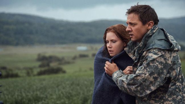 Arrival, film baru tentang upaya makhluk bumi berkomunikasi dengan alien untuk mengetahui tujuan kedatangan mereka, sudah bisa disaksikan di bioskop.