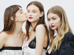 7 Tips Make Up yang Lagi Viral di TikTok 2022