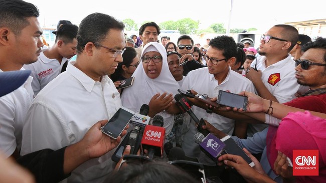 Anies Baswedan menyatakan peninjauan ulang terhadap penggusuran harus dilakukan agar tidak ada lagi warga yang menjadi korban rencana pembangunan pemerintah.