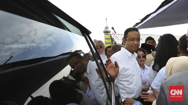 Ketika berkampanye, calon Gubernur Anies Baswedan diingatkan warga agar tidak melakukan penggusuran.
