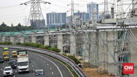 Evaluasi Tragedi Infrastruktur, Proyek LRT Ikut Disetop