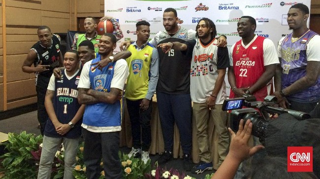 Untuk mengatasi risiko gegar budaya para pebasket yang didatangkan dari luar negeri, operator kompetisi IBL akan memberikan pendidikan budaya kepada mereka.