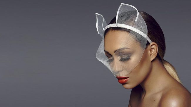 Rebecca Ferguson yang awalnya mengajukan syarat lagu Strange Fruit memutuskan tak akan tampil di inagurasi Presiden AS terpilih, Donald Trump.