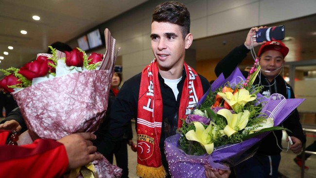 Brasil menjadi negara penyumbang pemain terbanyak di Liga Super China. Gelandang serang Oscar menjadi pemain Brasil termahal di Liga Super China.