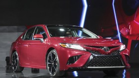Toyota Racik 54 Unit Camry Jelang Angkat Kaki dari Australia