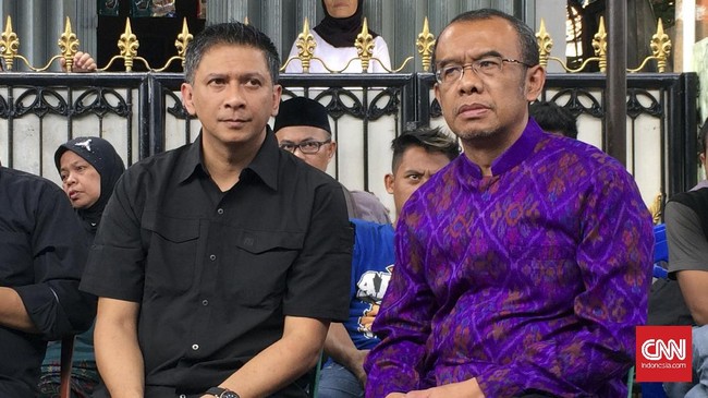 Sekretaris Kemenpora, Gatot S Dewa Broto, mengatakan PSSI bermasalah soal transparansi keuangan setelah tidak punya uang untuk menggelar Kongres Luar Biasa.