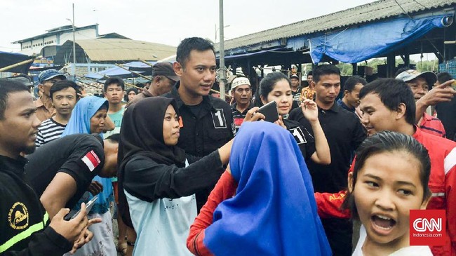 Menurut Agus, hasil survei yang mengunggulkan dirinya belum tentu mencerminkan perolehan suara saat hari pencoblosan 15 Februari mendatang.