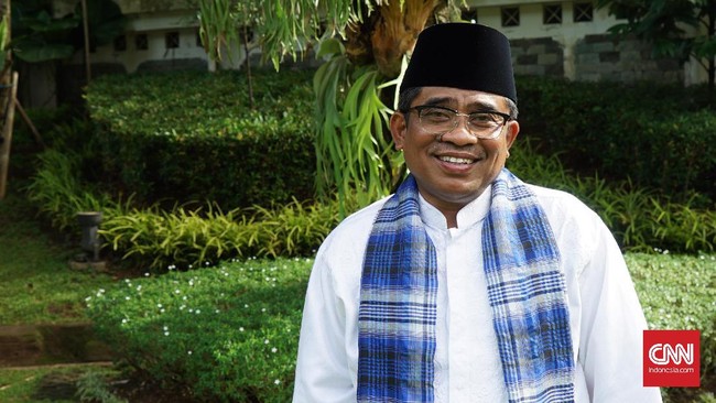Plt Gubernur DKI Jakarta Soni Sumarsono memastikan bakal hadir memenuhi rencana panggilan KPK untuk membahas soal sumbangan kompensasi proyek reklamasi.