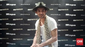Reza Rahadian: Tak Harus Masuk Politik untuk Berkontribusi