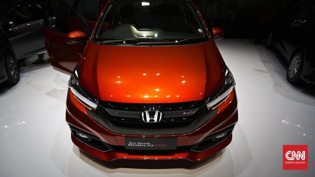 Penjualan Mobilio terganggu lantaran Honda memilih Brio sebagai prioritas produksi saat bermasalah kelangkaan chip semikonduktor.