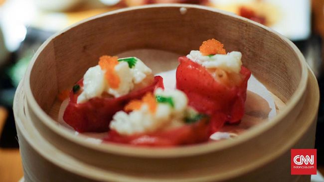 Jia yang berarti pertama menghadirkan pengalaman bersantap aneka makanan China klasik dalam suasana modern.