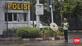 Amankan Mudik, Pos Polisi di Garut Dipasangi Meja Antipeluru