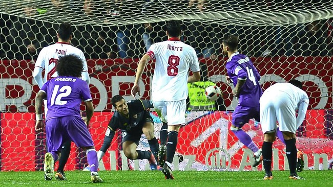 Pelatih Sevilla Jorge Sampaoli menilai tendagan eksekusi penalti ala 'panenka' yang dilakukan bek Real Madrid Sergio Ramos, bukan pelecehan.