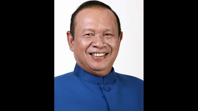 Mantan Ketum Partai Demokrat Hadi Utomo meninggal dunia. Hadi merupakan ipar dari SBY dan menantu dari almarhum Jenderal (Purn) Sarwo Edhie Wibowo.