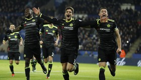 Chelsea Paling Perkasa di Derby London