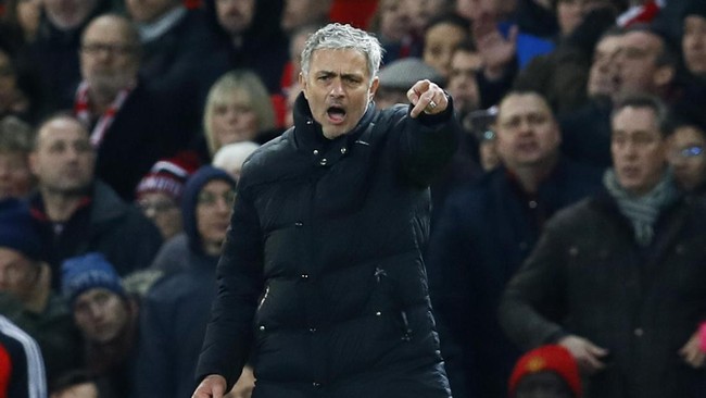 Manajer Manchester United Jose Mourinho merasa frustrasi karena para pemain andalannya yang absen bertambah setelah jeda internasional.