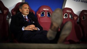 Pelatih Bologna Mihajlovic: Leukimia Lalu Positif Corona