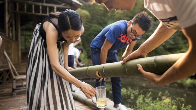 Bilah Bambu Penghasil Minuman Keras China