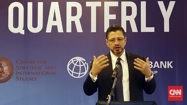 Bank Dunia menyarankan pemerintah melanjutkan pembangunan infrastruktur, karena dinilai tertinggal secara nilai per kapita dibanding negara berkembang lain.