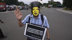 GEMAS Sentil Mensos: Usulan Soeharto Pahlawan Nasional Mengecewakan