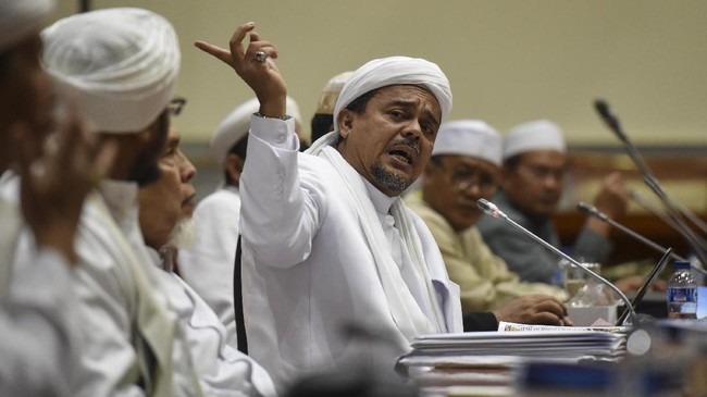 Rizieq Shihab diketahui pernah dua kali jadi terpidana pada 2003 dan 2008. Kini ia juga jadi tersangka dan dilaporkan oleh sejumlah pihak atas beberapa kasus.