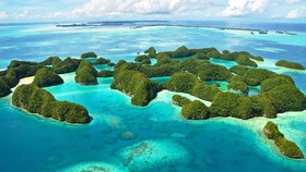 Palau Minta Turis Menandatangani Surat Perjanjian