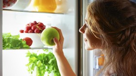 Enam Cara Mengetahui Makanan dalam Freezer Sudah Busuk