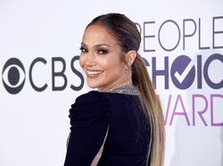 Jennifer Lopez Tak Sabar Menikah di Italia Usai Pandemi Corona