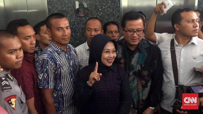 Didi Irawadi Syamsudin dan Imelda Sari mengklaim tak ada nama tim pemenangan yang melekat di diri keduanya saat mendampingi Sylviana ke Bareskrim.