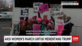 Aksi Perempuan Dunia Menentang Trump