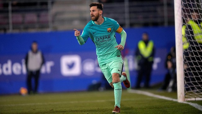 Sekretaris Teknis Barcelona, Robert Fernandez yakin Lionel Messi bakal memperpanjang kontrak di Barcelona.