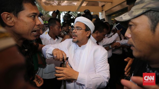Polri memohon untuk menerbitkan red notice kepada Interpol untuk menangkap Rizieq Shihab. Namun, belum diketahui apakah akan dikabulkan atau tidak.