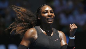 Langkah Serena Williams Tak Terhalang Servis Buruk