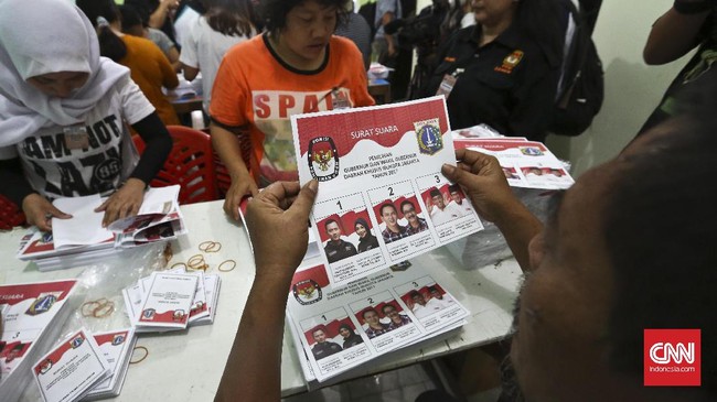 Pemilih di Pilkada DKI bisa bertambah jika banyak warga yang mengurus perekaman data KTP Elektronik untuk mendapatkan hak pilih.