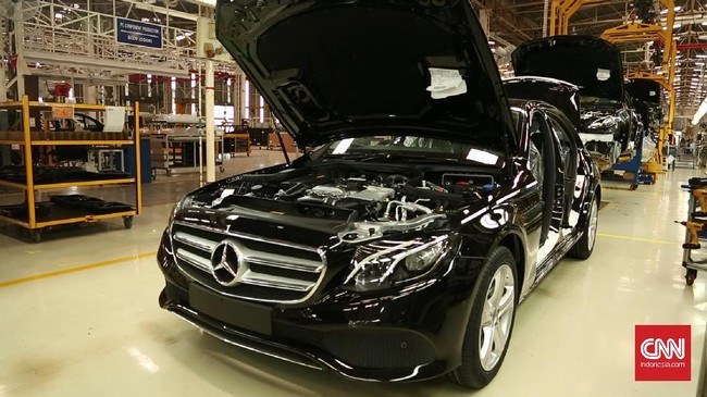 Sejauh ini pabrik Mercedes-Benz di Wanaherang Bogor telah merakit seri C, E, S, GLC, GLE dan GLS dan beberapa jenis kendaraan komersial.