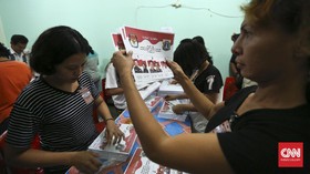 KPU DKI Mulai Sortir Surat Suara Pilkada