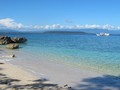 Pulau Moyo Jadi Tempat Liburan Favorit Para Artis Dunia