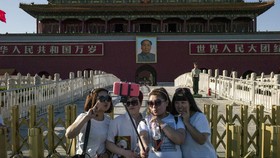 Indonesia Butuh Banyak Pemandu Wisata Berbahasa Mandarin