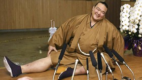 Potret Atlet Sumo Penyelamat Wajah Jepang