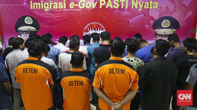 Jaringan penyelundupan manusia diduga berencana mengirim WN India ke sejumlah negara maju melalui Indonesia. Mereka memanfaatkan fasilitas bebas visa.