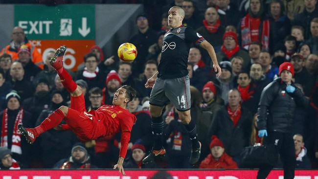 Liverpool gagal melangkah ke babak final Piala Liga setelah disingkirkan Southampton. Juergen Klopp pun menyalahkan angin ketika Liverpool tumbang di leg kedua.